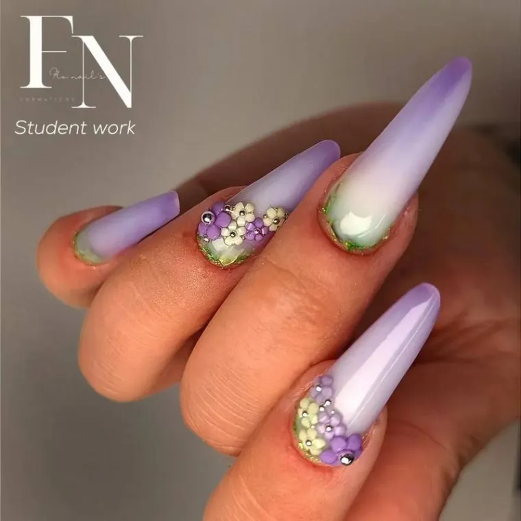 Prothésiste ongulaire pour pose de popits, Châteaurenard, Flo Nail’s Formation